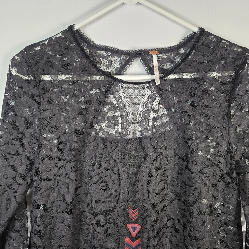 Free People Black Lace Dress with Pink Geometric Patterns Black Slip Under SizeS